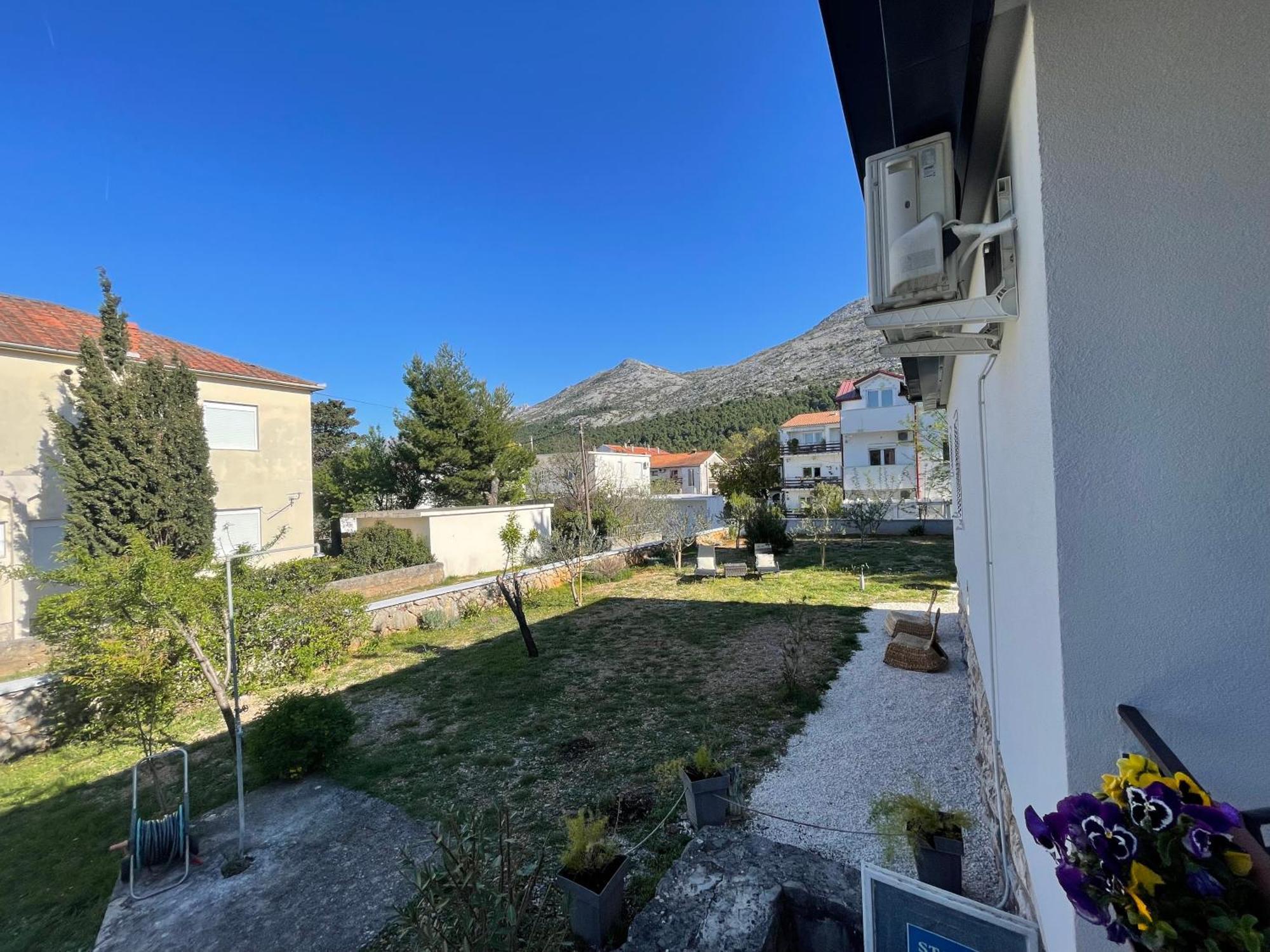 Holiday Home Lola - Large Outdoor Area Starigrad Paklenica Ngoại thất bức ảnh
