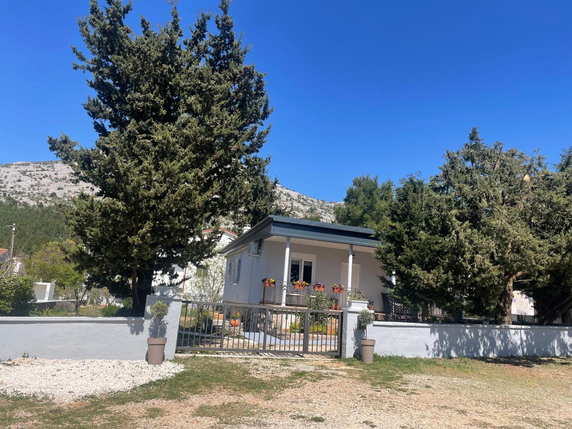Holiday Home Lola - Large Outdoor Area Starigrad Paklenica Ngoại thất bức ảnh